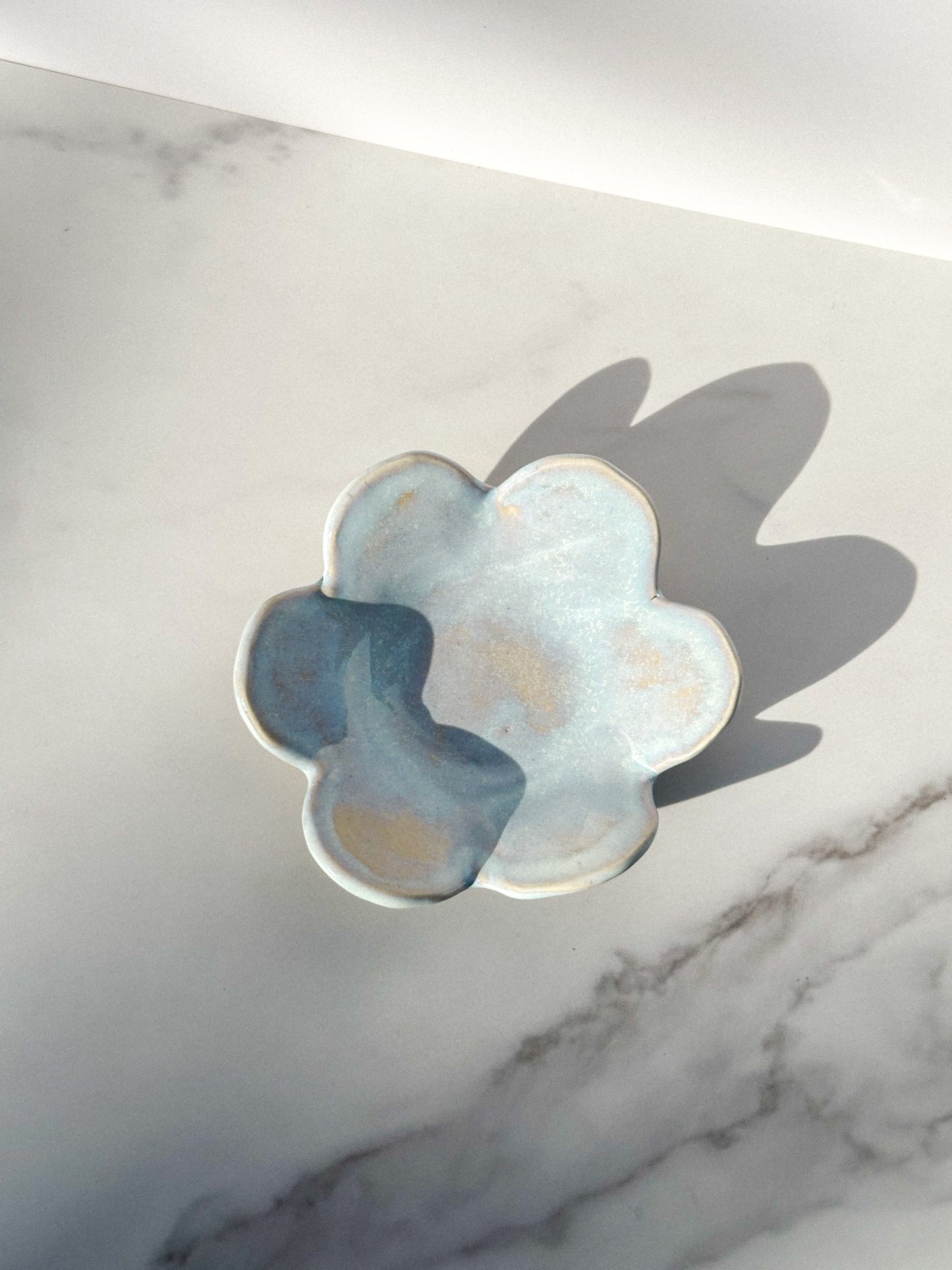 FLOWER TRINKET DISH - BLUE NEBULA