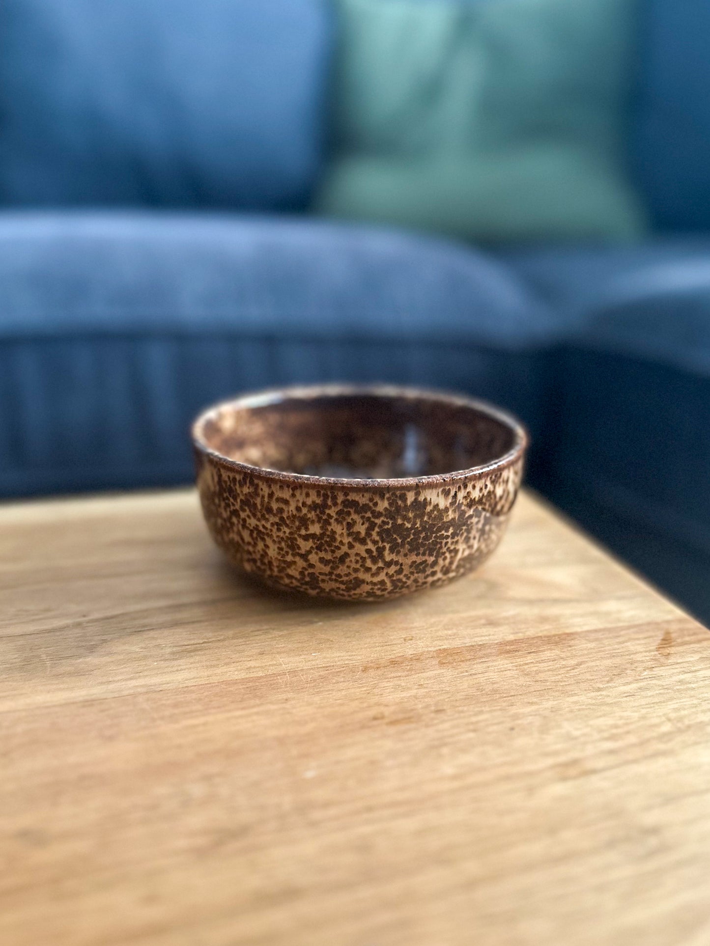 COCOA NIBS SMALL BOWL