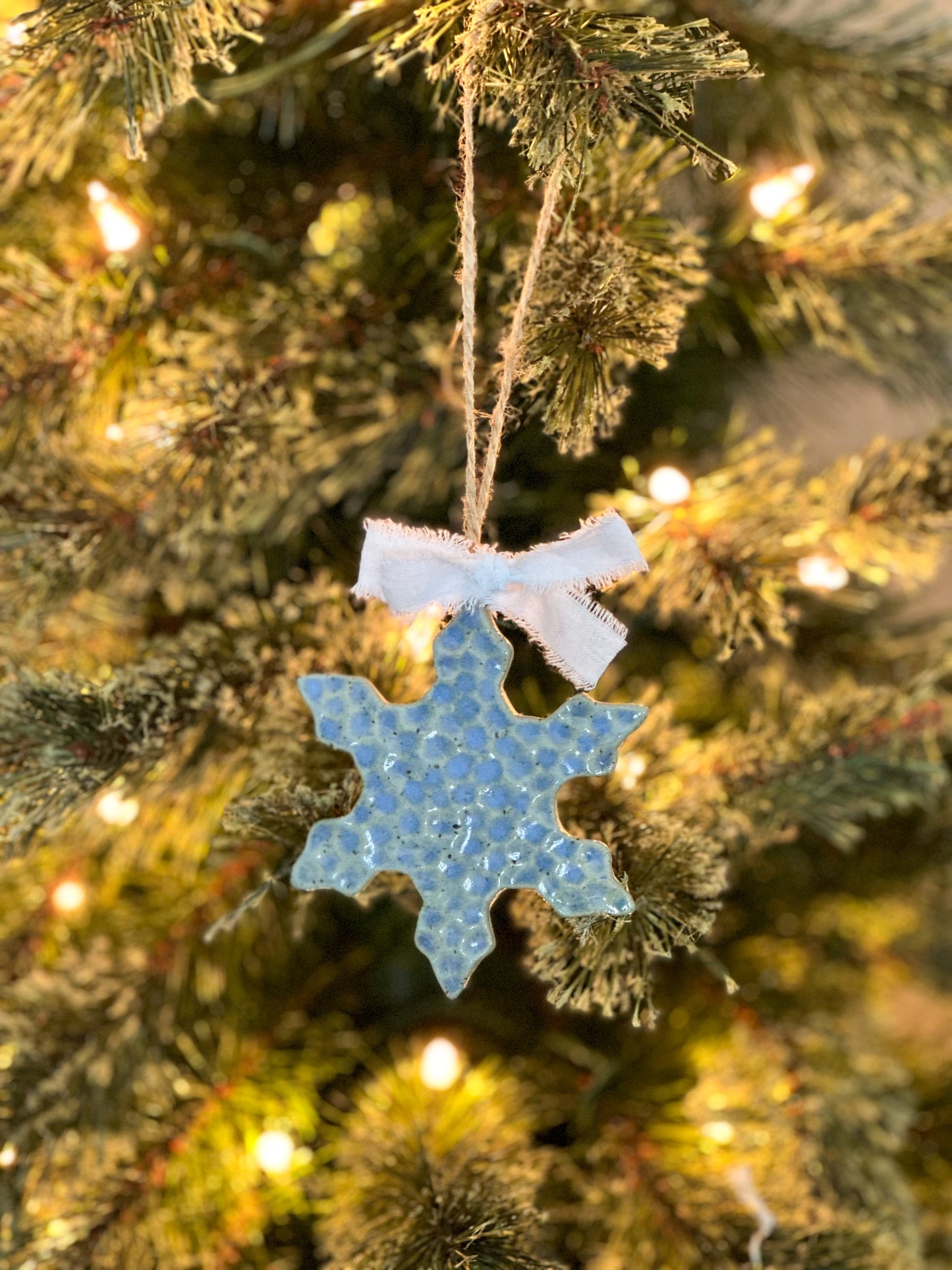 DIMPLE SNOWFLAKE ORNAMENT - BLUE