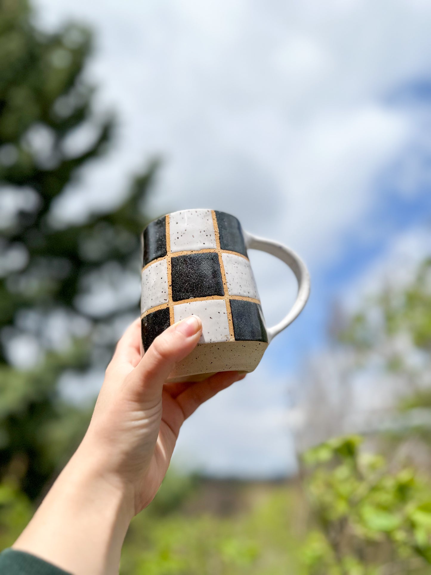 OFF THE GRID MUG - CLASSIC CHECKER