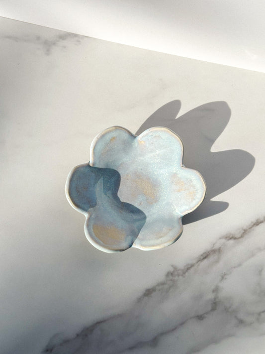 FLOWER TRINKET DISH - BLUE NEBULA
