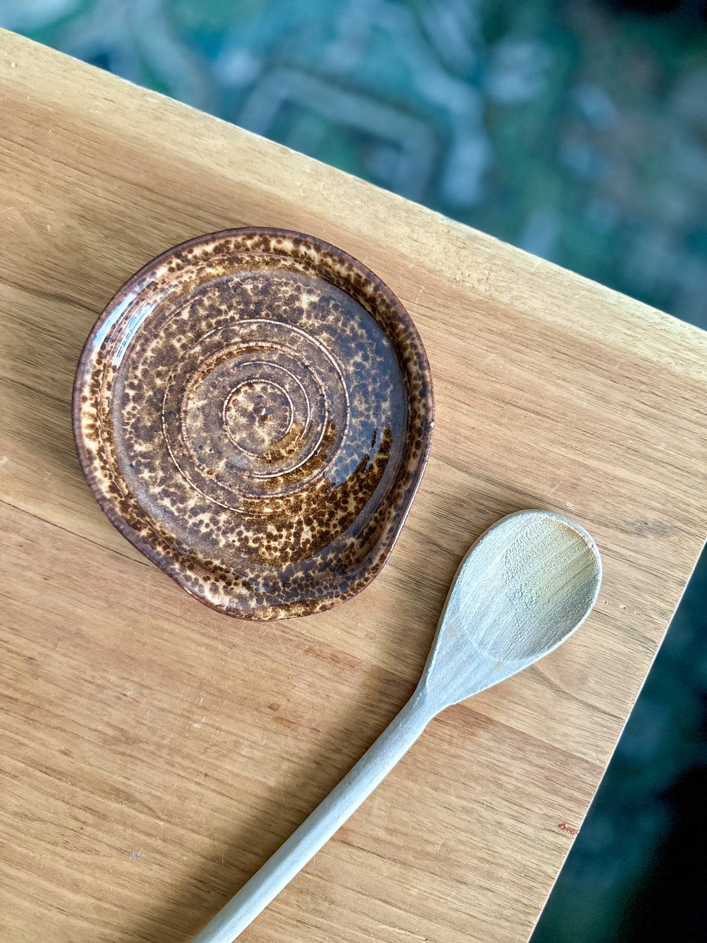 COCOA NIBS SPOON REST