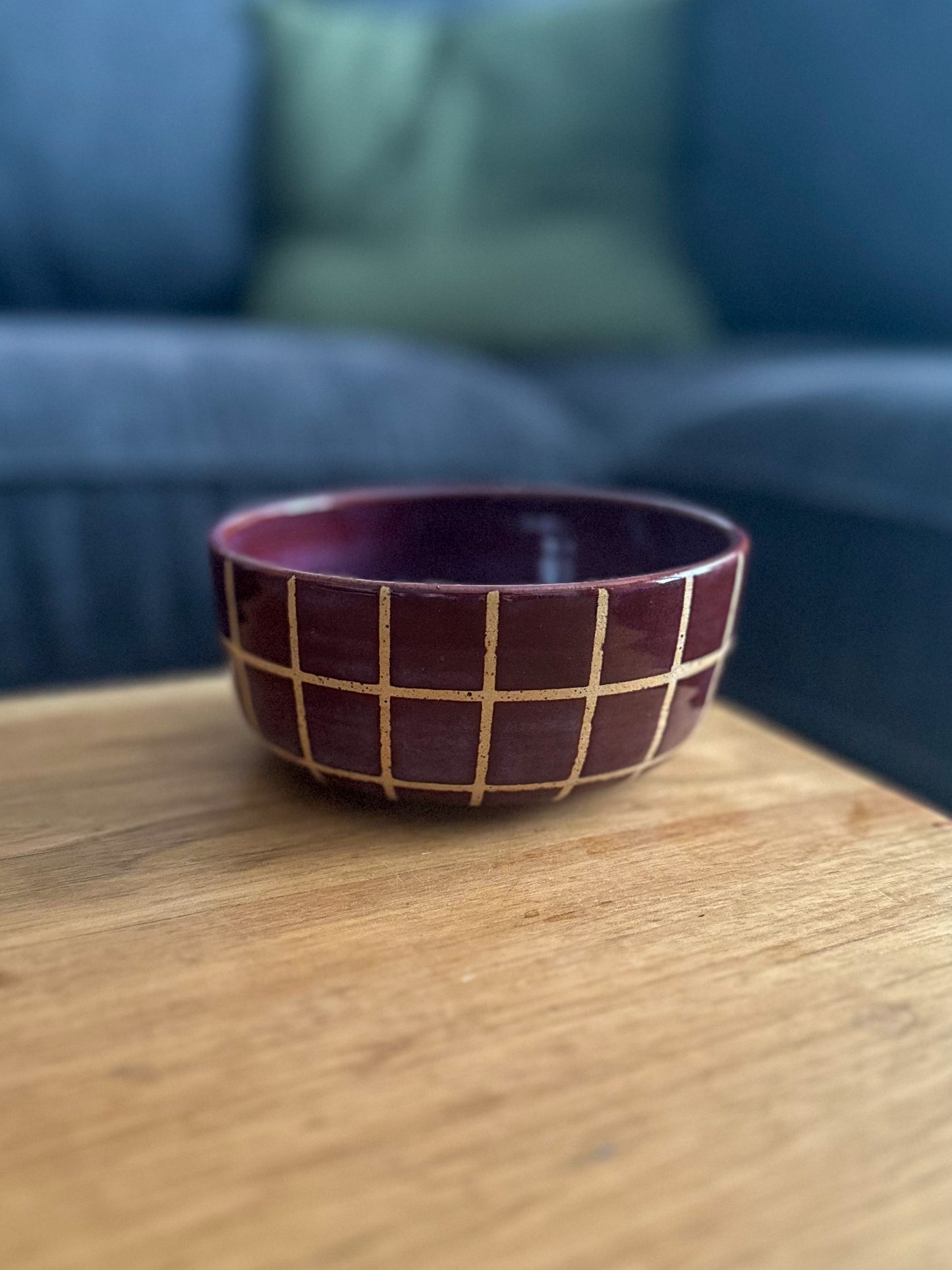 SMOKEY MERLOT GRID BOWL