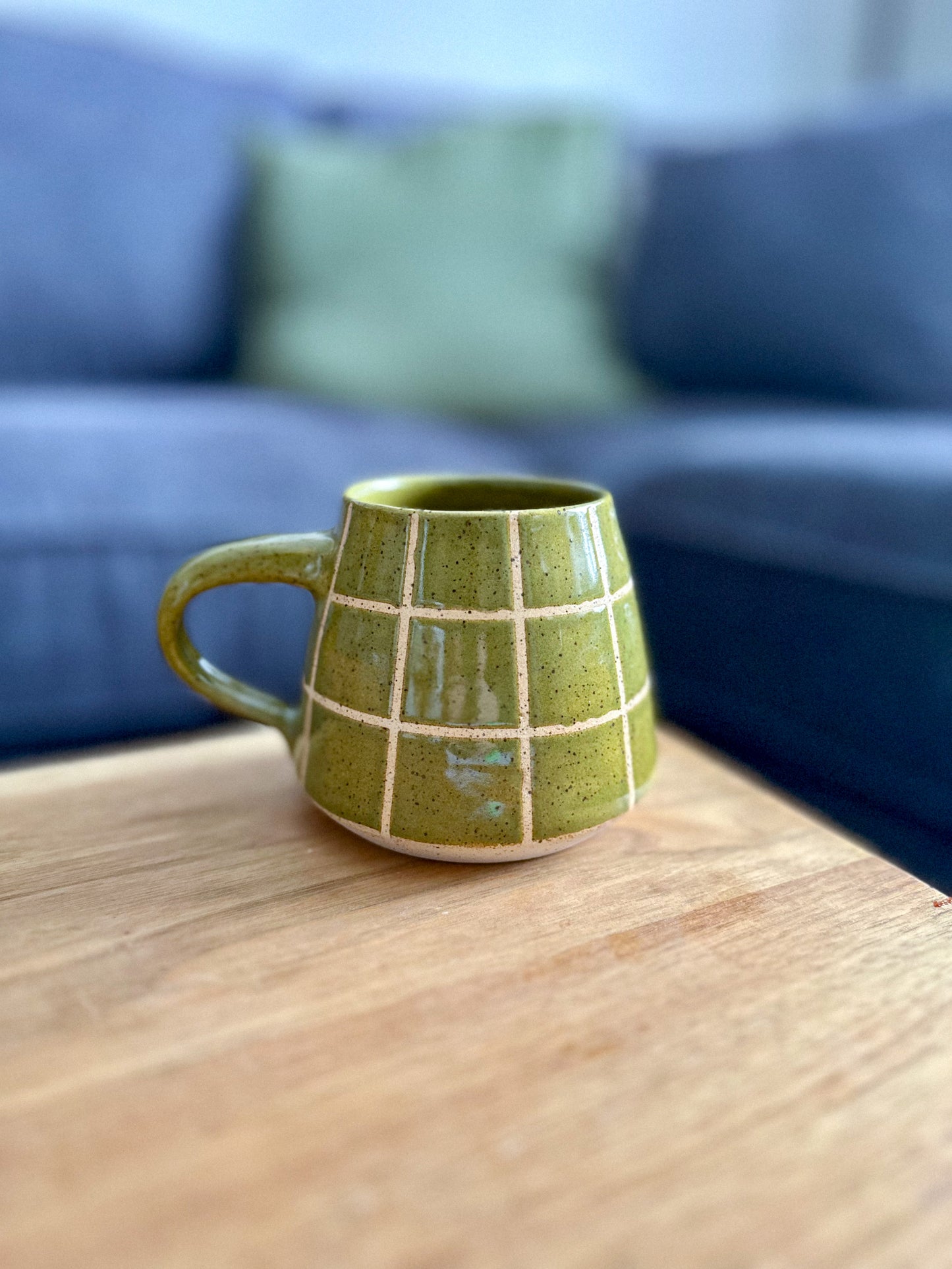 GREEN GRID MUG