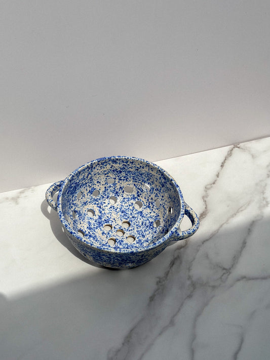 BERRY BOWL - BLUE SPLATTERWARE 2