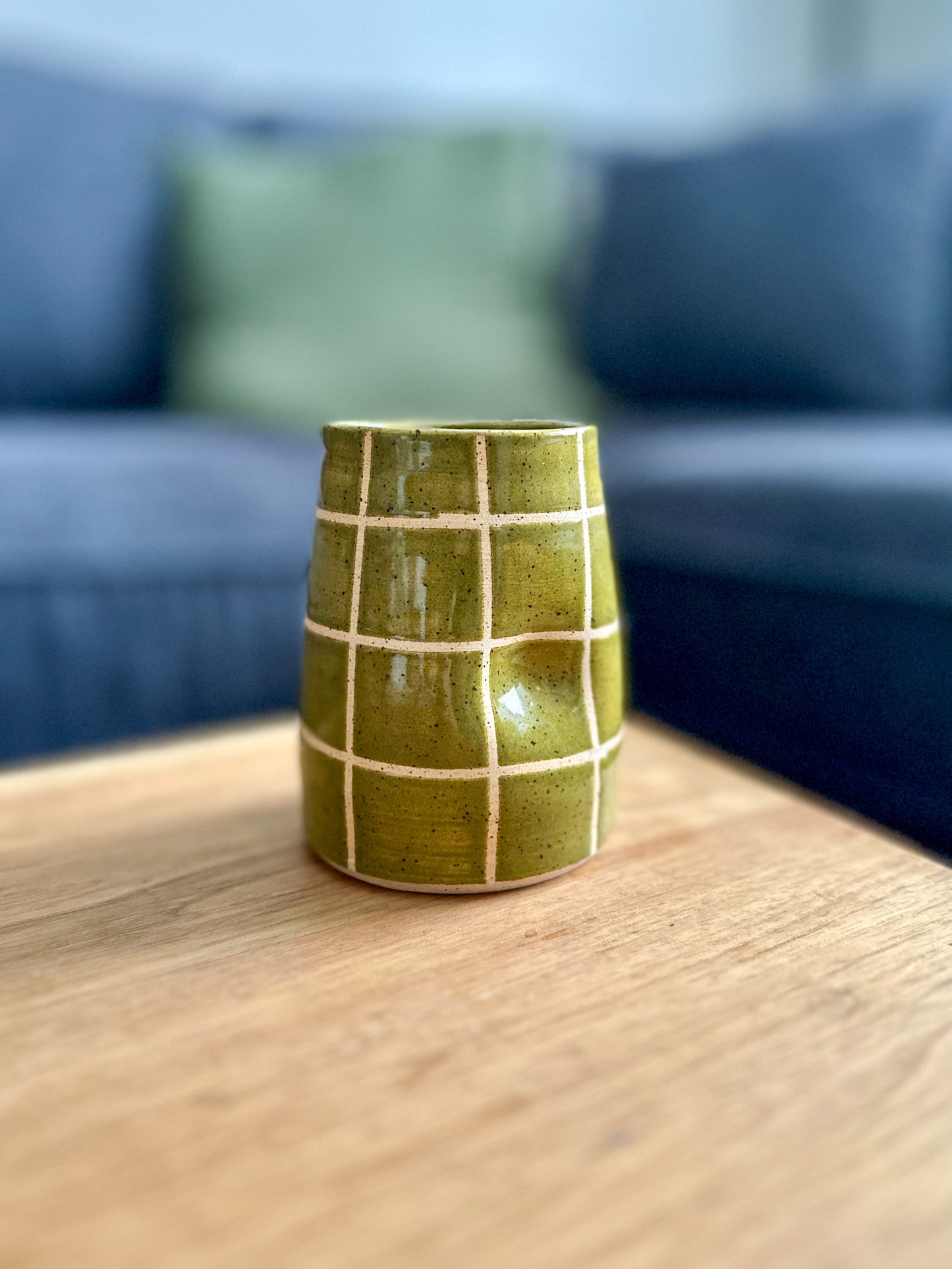 GREEN GRID THUMB CUP