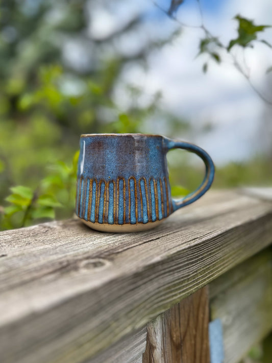HEY SHORTY MUG - FLUTED DEEP SEA