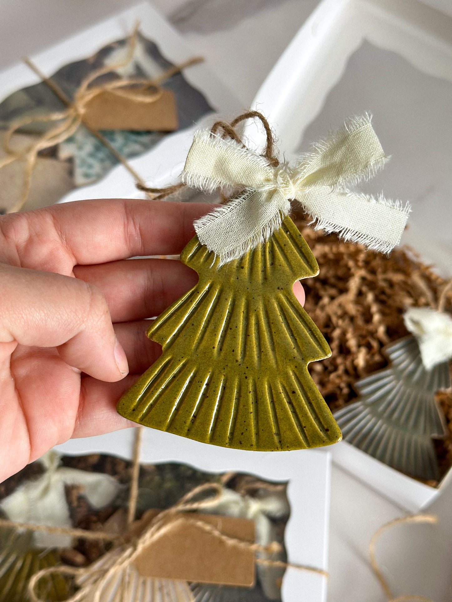 ORNAMENT GIFT BOX - TREE TRIO